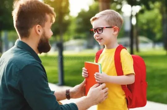 “Se eu não falo, ele não faz”: Como ajudar seu filho a aprender sozinho