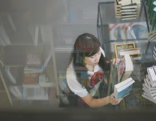 Hiperacusia e Transtorno do Espectro Autista (TEA): entre o som, o comportamento e a aprendizagem 